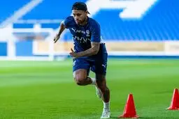 نی مار آماده بازگشت به تمرینات گروهی الهلال (عکس)