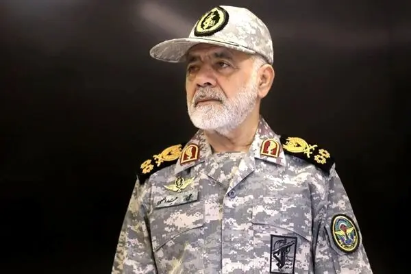 ایران آماده شلیک به پایگاه های آمریکا در صورت زدن حتی یک نفتکش