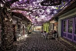 زیباترین کوچه جهان در یونان