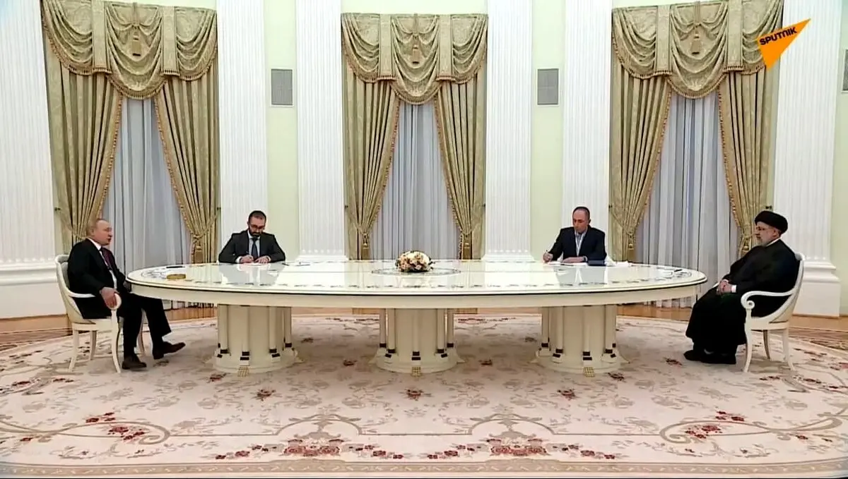 آغاز نشست مشترک رئیس جمهور و ولادیمیر پوتین
