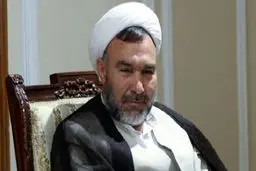 پشت مسئولان دیپلماسی کشور را خالی نکنیم/ افراط و تفریط مذموم است