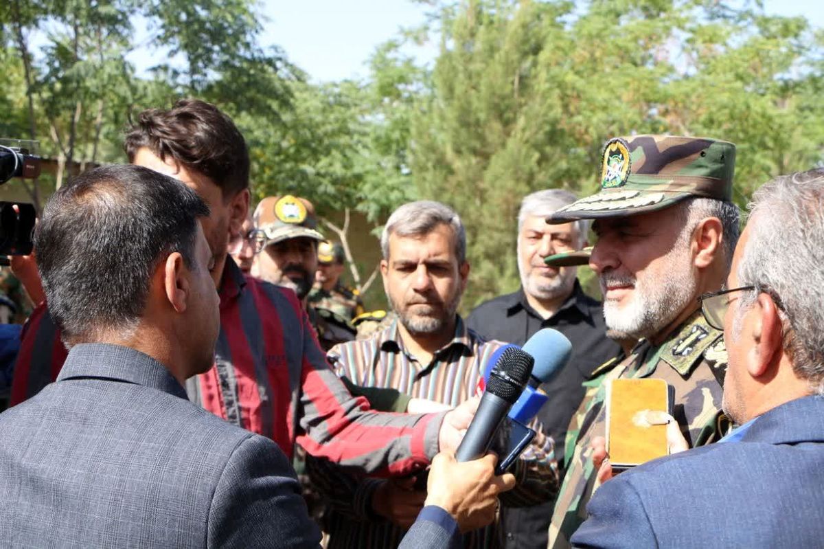 خطونشان فرمانده نزاجا برای دشمن: نیروهای مسلح در اوج آمادگی هستند
