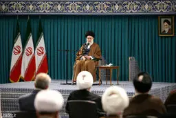 تصاویر دیدار مسئولان نظام با مقام معظم رهبری