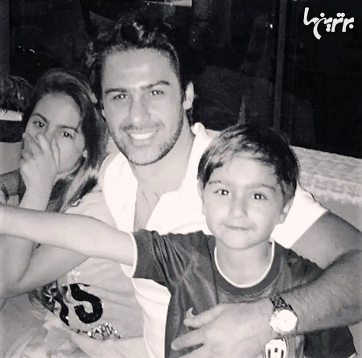 فرهاد مجیدی در کنار فرزندانش امیربردیا و تیام/عکس