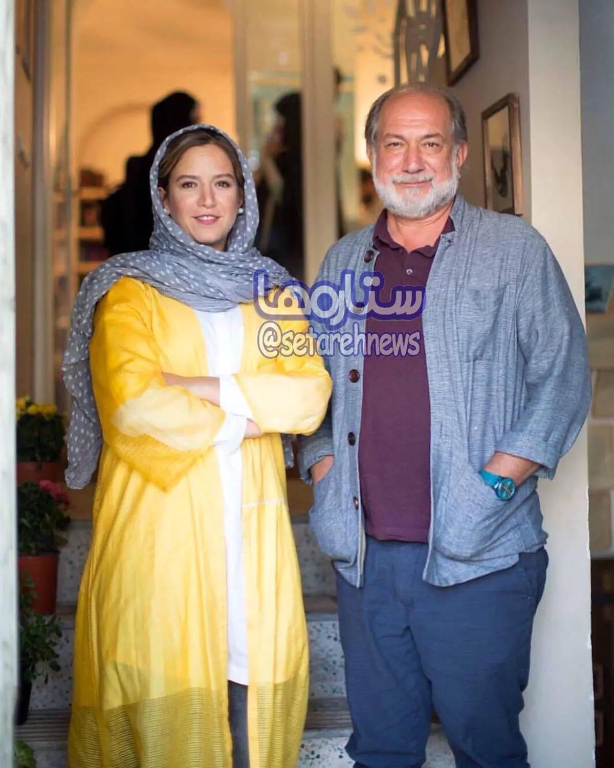 آتیلا پسیانی و دخترش ستاره در یک قاب