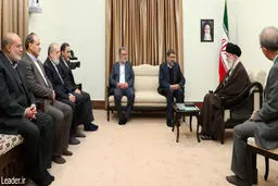 رهبر انقلاب: رژیم صهیونیستی ۲۵سال آینده وجود نخواهد داشت به‌شرط مبارزه و اتحاد/ بحران‌های منطقه ربطی به شیعه و سُنی ندارد