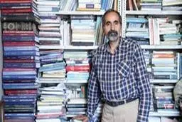 تقی آزادارمکی: تنها راه نجات دولت در دوران پساکرونا اعتماد به طبقه متوسط است/ طبقه متوسط با طبقه فرودست بر سر اعتراضات رادیکال به توافق نمی‌رسد/  طبقه متوسط از ارزش‌های خود کوتاه نمی‌آید