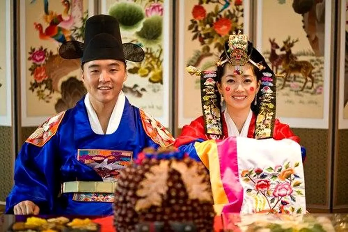داماد‌های کره‌ای گربه رو دم حجله نمی‌کشند گربه رو خفه می‌کنند که دیگه صداش در نیاد+ عکس
