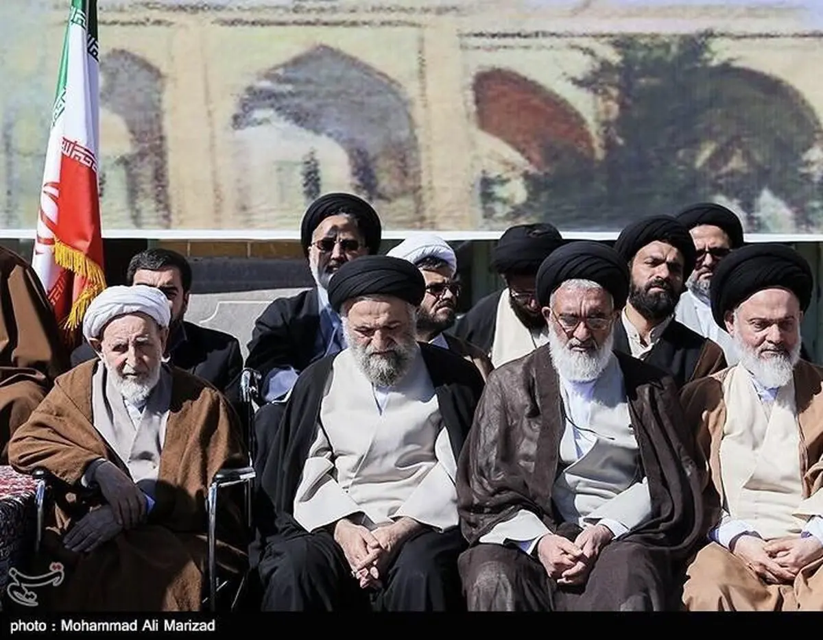 اجتماع علما و اساتید حوزه علمیه قم/تصاویر