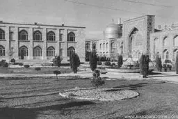 زمانی که حرم امام رضا خلوت بود/ عکس