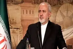مسیح مهاجری: حمله به ظریف را غیرمنصفانه می دانم / ظریف را با دست بسته به اقیانوس می‌فرستیم و انتظار شنا داری، بعد هم برایش گاندو می‌سازیم