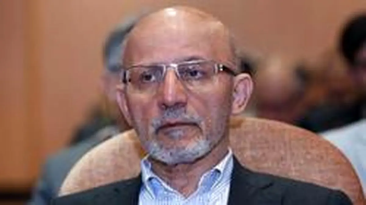 غلامرضا حيدری: باید دید چه در کشور گذشته که با دعوای يزدی و آملی گوشه‌ای از پرده‌ها كنار رفته!