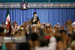 تصاویری از دیدار هزاران نفر از قشرهای مختلف مردم با مقام معظم رهبری