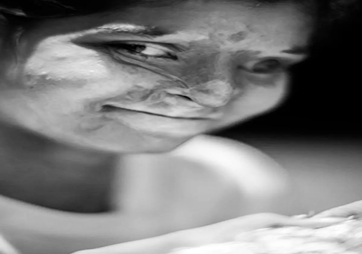 کافه‌ای برای قربانیان اسیدپاشی + تصاویر