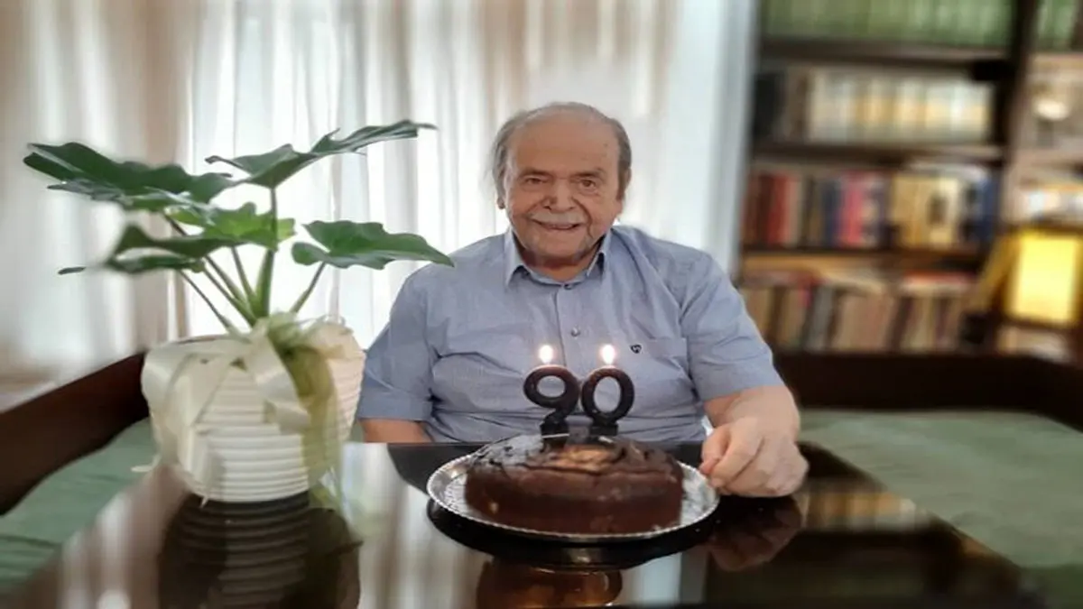 تولد 90 سالگی محمدعلی کشاورز+عکس