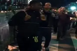 زنجیرزنی ستاره خارجی فوتبال ایران در شب عاشورا + عکس