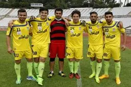 عکس یادگاری ملی پوشان در پرتغال