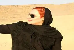 تیپ متفاوت بازیگر زن / عکس