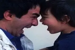 عکس جالبی از یوسف تیموری و پسرش