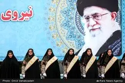 طراحی جالب مانتوی زنان پلیس/عکس