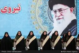 طراحی جالب مانتوی زنان پلیس/عکس