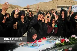 تصاویری غم انگیز از تشییع پیکر شهید حادثه تروریستی چالدران در لرستان
