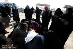 لباس عروس، تابوت داماد عراقی شد/تصاویر