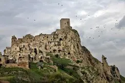 تصاویری از شهر ارواح در ایتالیا!