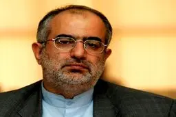 تحلیل حسام‌الدین آشنا از سفر روحانی به ژاپن و مالزی