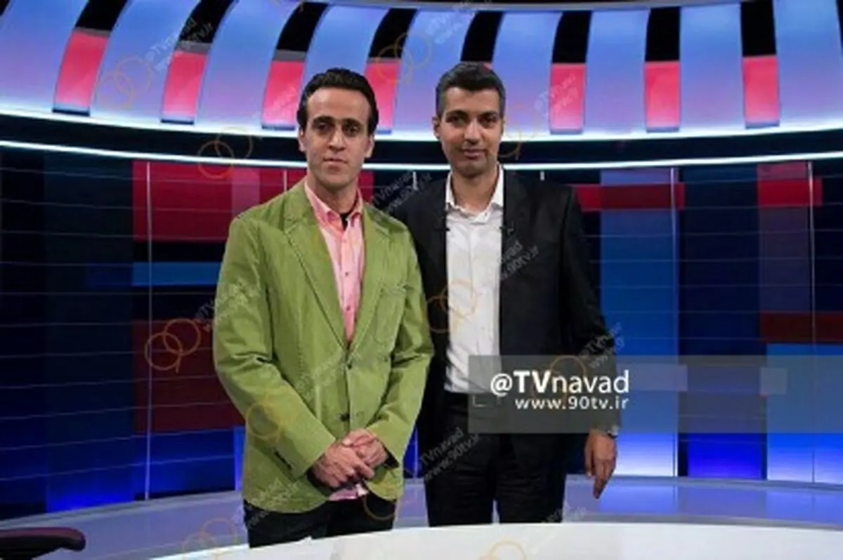 عکس یادگاری علی کریمی و عادل فردوسی پور بعد از یک مناظره جنجالی