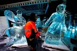 تصاویر دیدنی از جشنواره زمستانی لندن