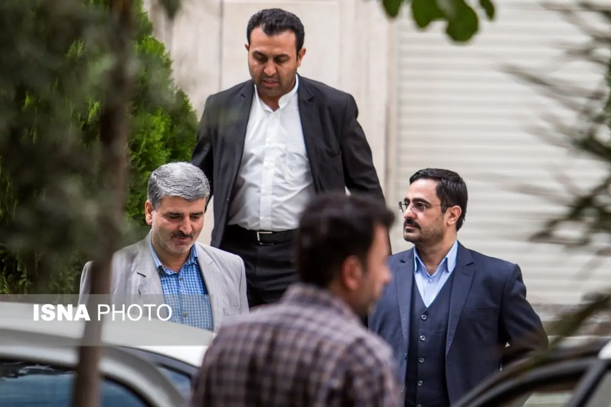 مرتضوی پس از پایان جلسه دادگاه تجدید نظر کهریزک/ تصاویر