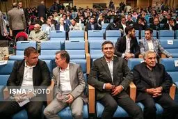 اقتدای مصطفی میرسلیم به روحانی/عکس