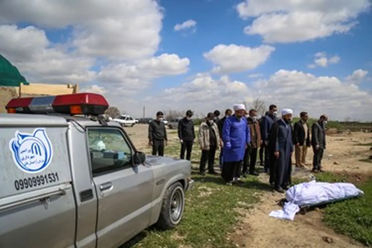 تصاویر بدرقه اموات کرونایی تا خانه آخرت