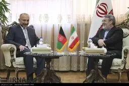 دیدار مشاور امنیت ملی افغانستان با وزیر کشور/عکس