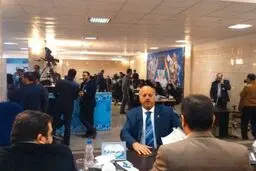 عکس/نماینده اسبق مجلس، با پوشش کراوات برای انتخابات ریاست جمهوری ثبت نام کرد