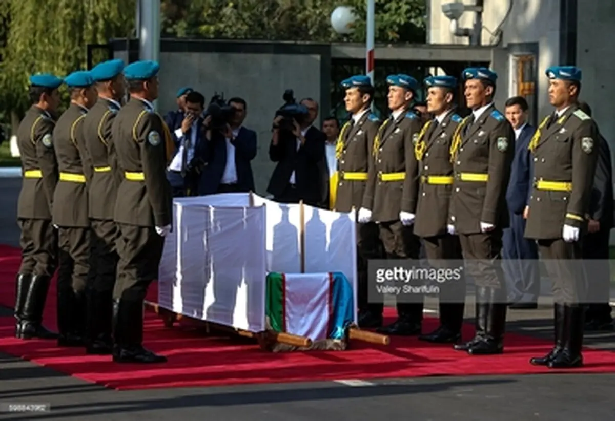 حواشی مراسم خاکسپاری رئیس جمهور ازبکستان/تصاویر