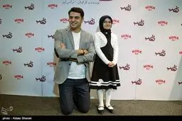 عکس متفاوت مجری مشهور در اکران یک فیلم