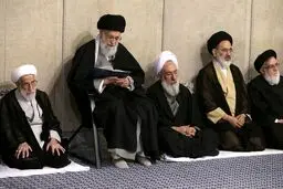 مراسم ترحیم آیت‌الله مؤمن در حسینیه امام خمینی(ره)/ تصاویر