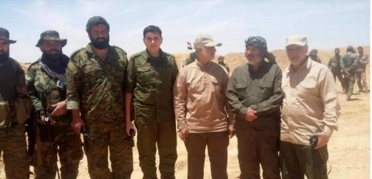 سردار قاسم سلیمانی در مرز عراق و سوریه/عکس