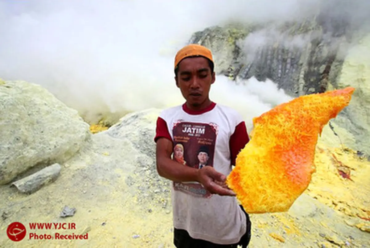 کارگاه استخراج گوگرد در اندونزی/تصاویر