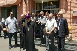 حضور اسقف اعظم ارامنه تهران در انتخابات/عکس