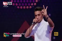 ببینید: اجرای زیبای پسر چند حنجره در برنامه عصر جدید
