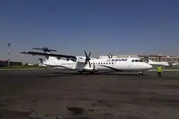 تصاویری از ورود ۵ فروند هواپیمای ای‌تی‌آر جدید به کشور