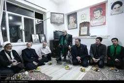 دیدار رییس مجلس با خانواده‌های شهیدان تقی زاده و طباطبایی‎فر/تصاویر