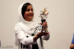اهدای جایزه بهترین بازیگر جشنواره بین المللی مسکو/ تصاویر