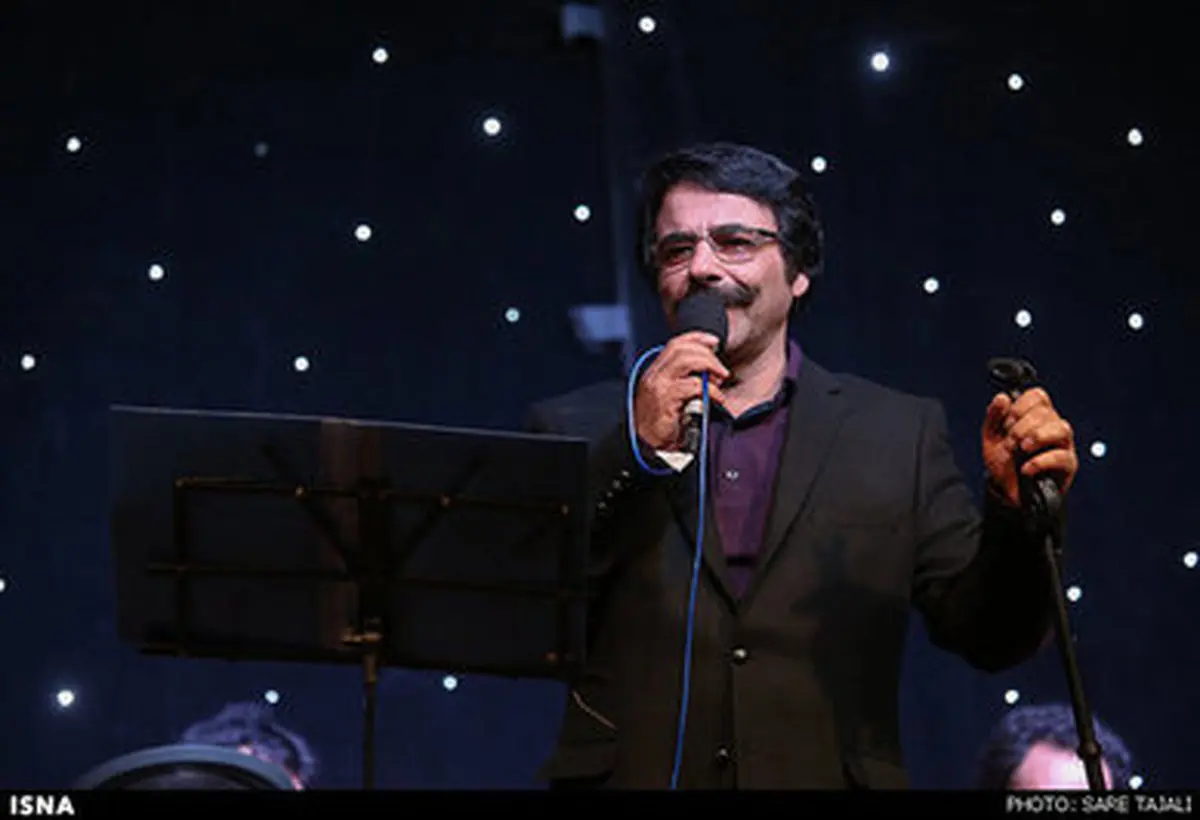 روایتی تصویری از کنسرت علیرضا افتخاری در کرمان