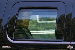 عکسی از دونالد ترامپ بعد از عیادت از همسرش در بیمارستان