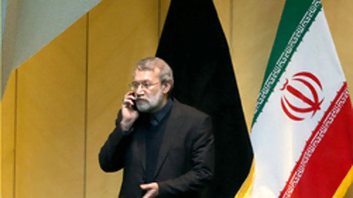 خواب زمستانی مجلس؛ آقای لاریجانی لطفا به نمایندگان تلفن بزنید/ نمایندگان ملت نباید ملت را رها کنند/مگر ابزارهای ارتباطی اختراع نشده اند؟