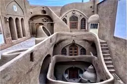 این خونه‌ی قدیمی تو کاشانه !/ عکس
